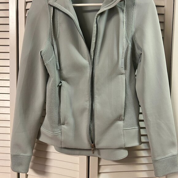 Lululemon Fitted Jacket: Size S - Picture 3 of 16
